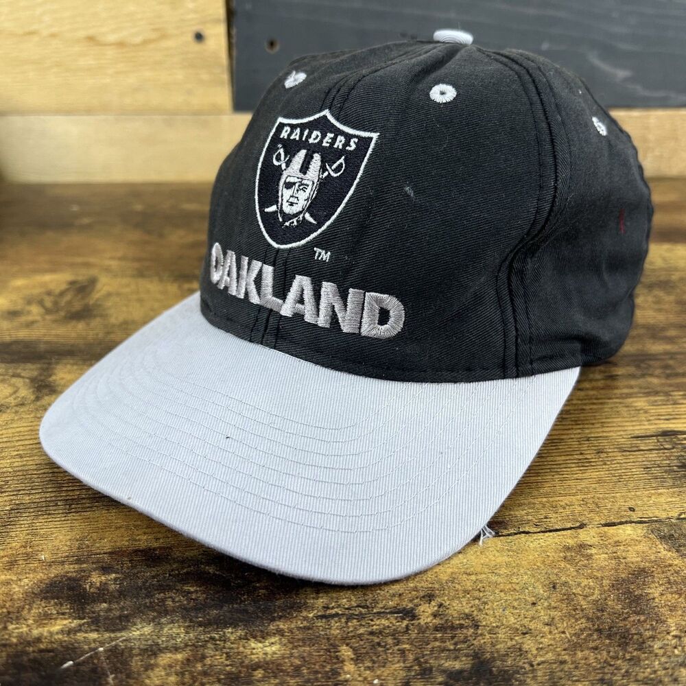 Vintage Oakland Raiders Black Dome Logo 7 Snapback Hat 90s NFL Hat Distressed